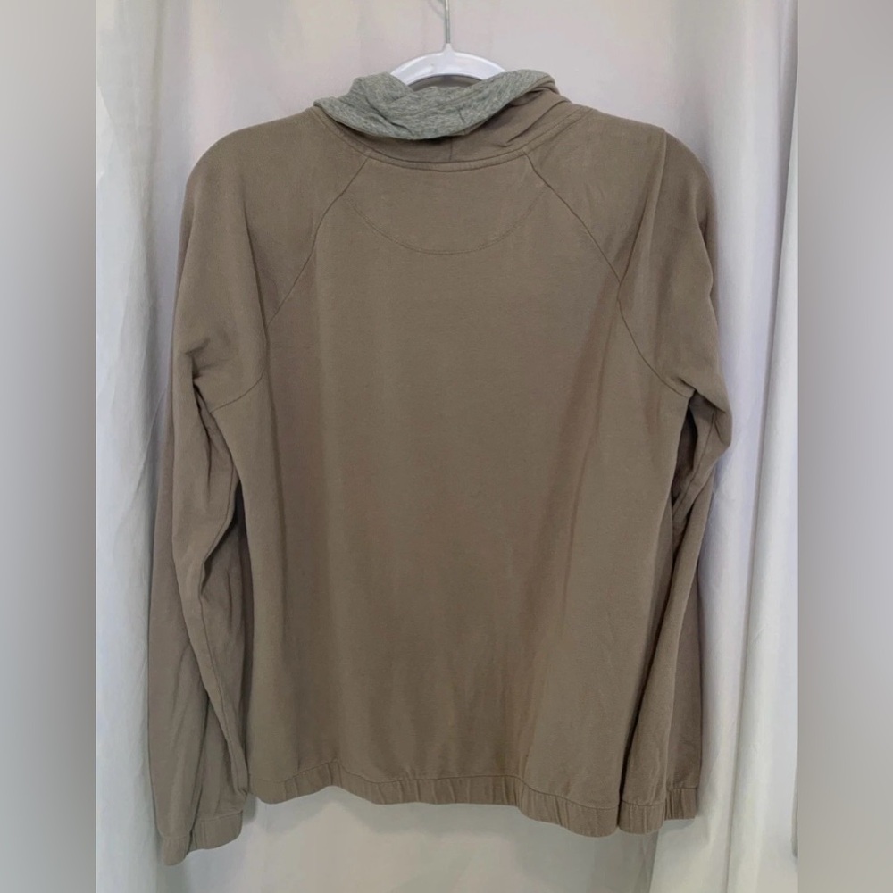 GAP GapBody Light Brown Cozy Cowl Neck Women's Medium Shirt Pullover Sweatshirt - Picture 2 of 6